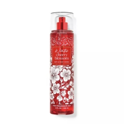 Xịt thơm toàn thân Bath & Body Works Winter Cherry Blossom 236ml